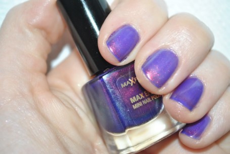 Max Factor Max Effect Mini Nail Polish - Fantasy Fire 2 Photobucket