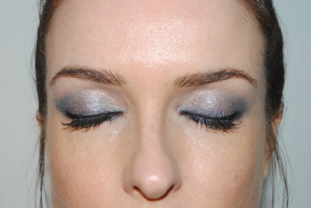 Bourjois Paris Blue Moonlight: Smoky Eye Trio No 15 Bleu Nuit 3 bourjois 252Bsmoky 252Beye 252Bbleu 252Bnuit 252B15 252Bswatch 428x2861