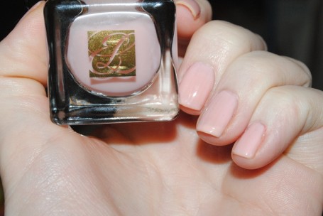 estee+lauder+nails+ballerina+pink+swatch