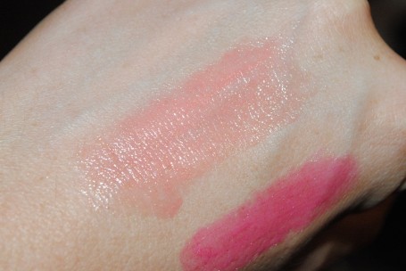tom+ford+lip+color+shine+frolic+swatch
