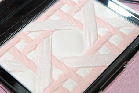 Dior My Lady Healthy Glow Complexion Enhancing Palette Review (Harrods Exclusive) 2 dior+at+harrods+my+lady+palette+review