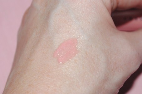 Chantecaille Luminous Gloss in Pink Melon Review and Swatches 3 chantecaille luminous gloss pink melon review swatch 428x2861