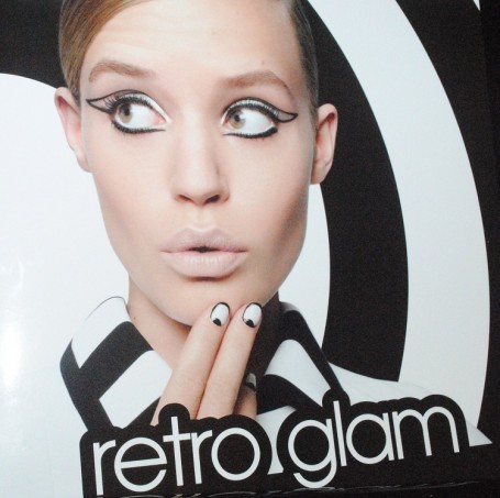 rimmel-scandaleyes-retro-glam-georgia-may-jagger