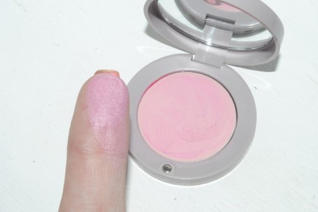 bourjois-blush-exclusif-smart-blush-swatch