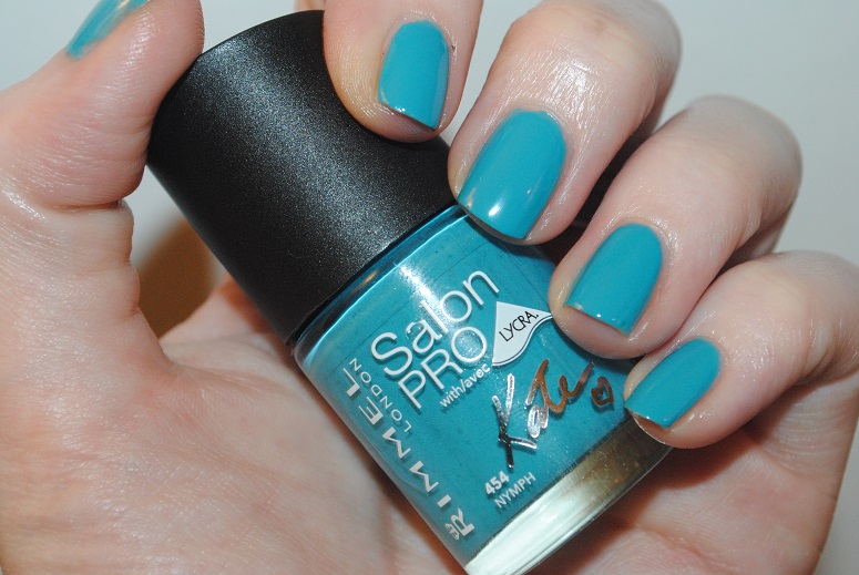 Rimmel Urban Bohemian Kate Moss Nail Collection Review - Nymph Swatch rimmel-kate-urban-bohemian-nail-nymph-454-swatch