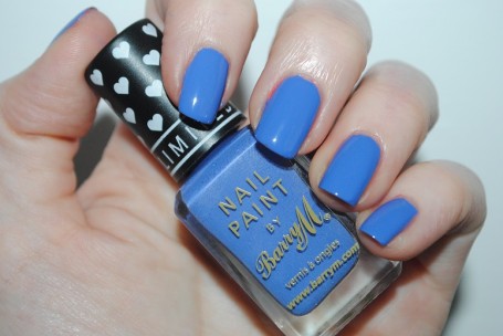 barry-m-limited-edition-nail-bikini-swatch