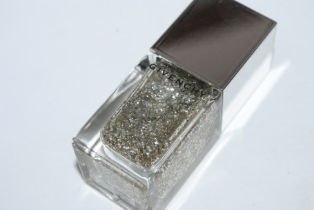 Givenchy Extravagancia Le Vernis Parure Scintillante 1 Givenchy-Extravagancia-Le-VernisNo-21-Parure-Scintillante-review-swatch
