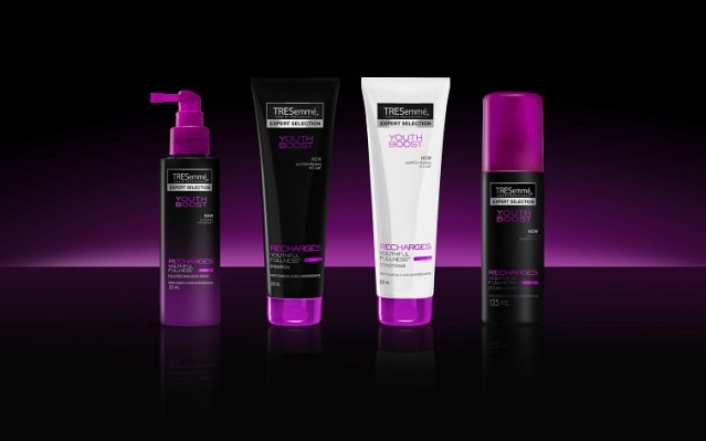 TRESemme Youth Boost Youth Correcting Essence 2 tresemme-youth-boost-youth-correcting-essence-3