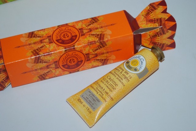 roger-&-gallet-crackers-hand-nail-bois-d'orange-kaleidoscopic