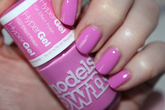 models-own-hypergel-spring-2015-swatch-paradise-pink