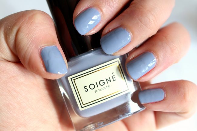  Soigné Nail Polish consacrer