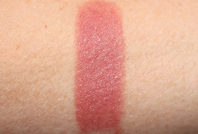 Dolce and Gabbana Holiday 2017 Makeup - Royal Parade Review & Swatches 6 Dolce and Gabbana Holiday 2017 Makeup - Royal Pink Lipstick