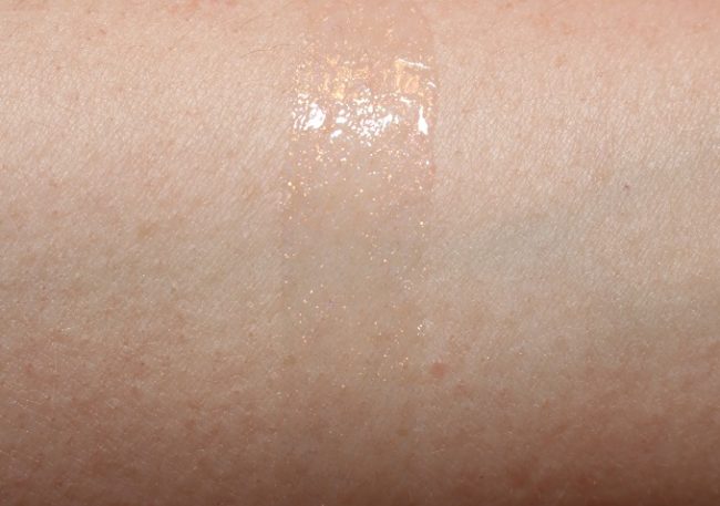 Clarins White Flowers Catch Light Face Stick & Lip Perfector Swatches
